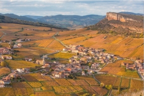 Lonely planet classe la bourgogne parmi les 10 régions a explorer en 2022